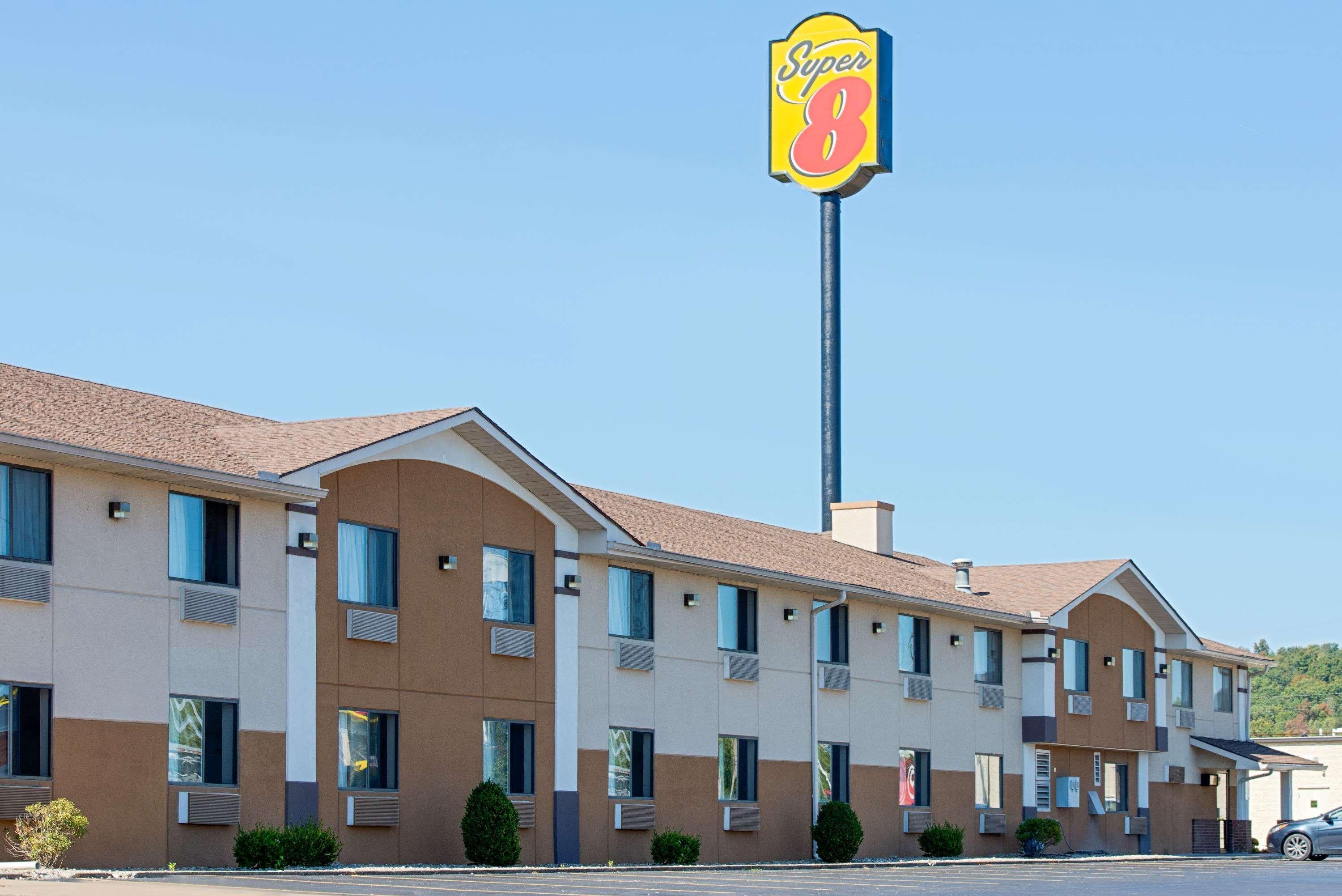 Hotel Super 8 By Wyndham Ripley Exteriér fotografie
